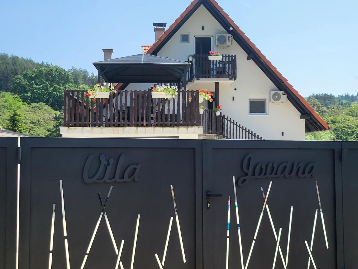 Vila Jovana Vrdnik Ngoại thất bức ảnh